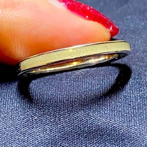 Radiant Hearts of Pandora pave Ring Size 6.5 Sterling Silver Aithentic Cream